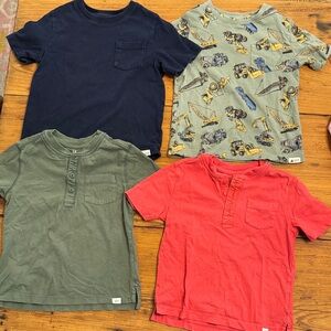 Gap Kids' Lot of 4 Short Sleeve Tees - Navy, Green, Red, Construction Print tees